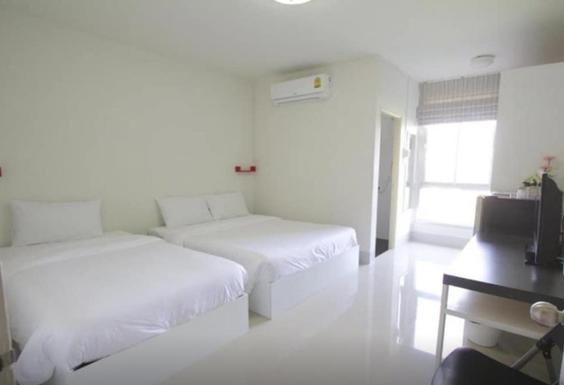 ホテル Honghub Sakon