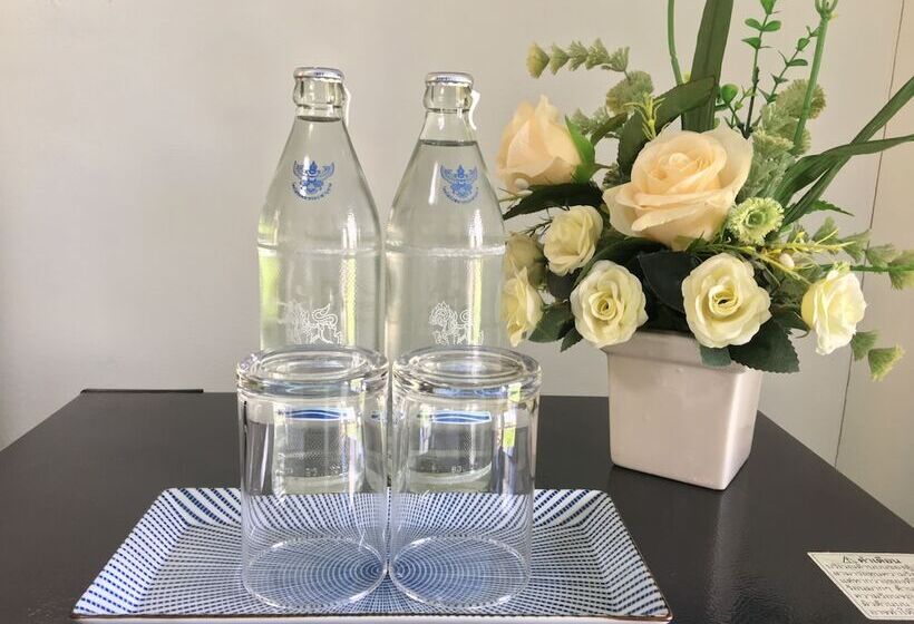 ホテル Honghub Sakon