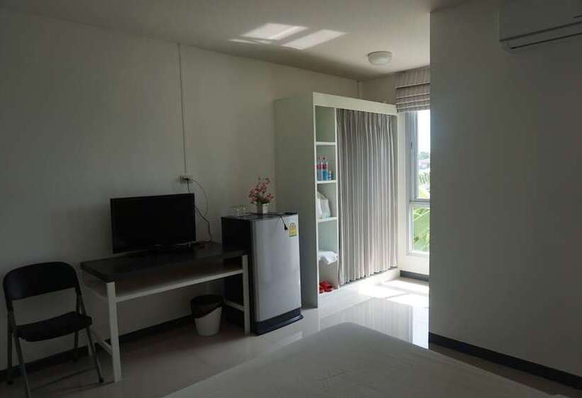 ホテル Honghub Sakon