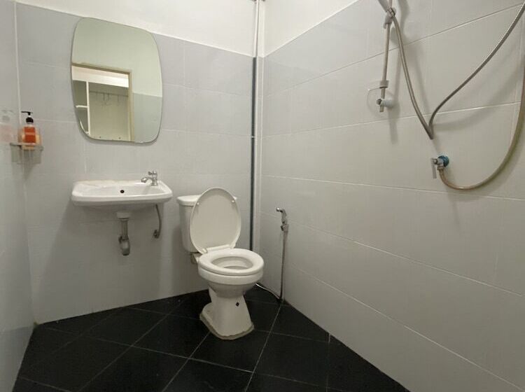 ホテル Honghub Sakon