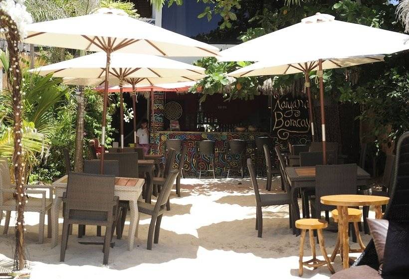 فندق Kaiyana Boracay Beach Resort
