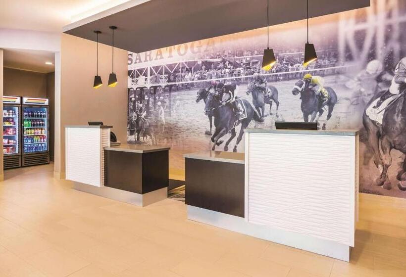 فندق La Quinta By Wyndham Clifton Park