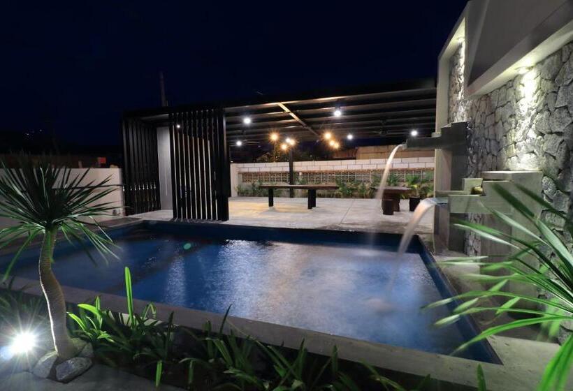 فندق Laman Sentosa Boutique Residence