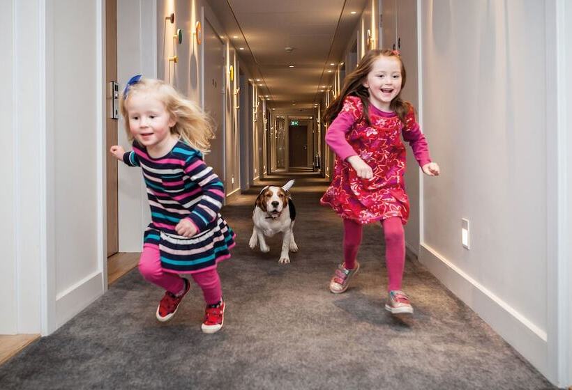 ホテル Lodge At Solent