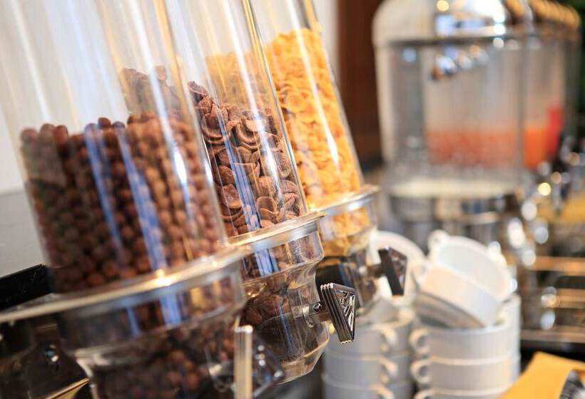 Luminor Hotel Jambi Kebun Jeruk By Wh