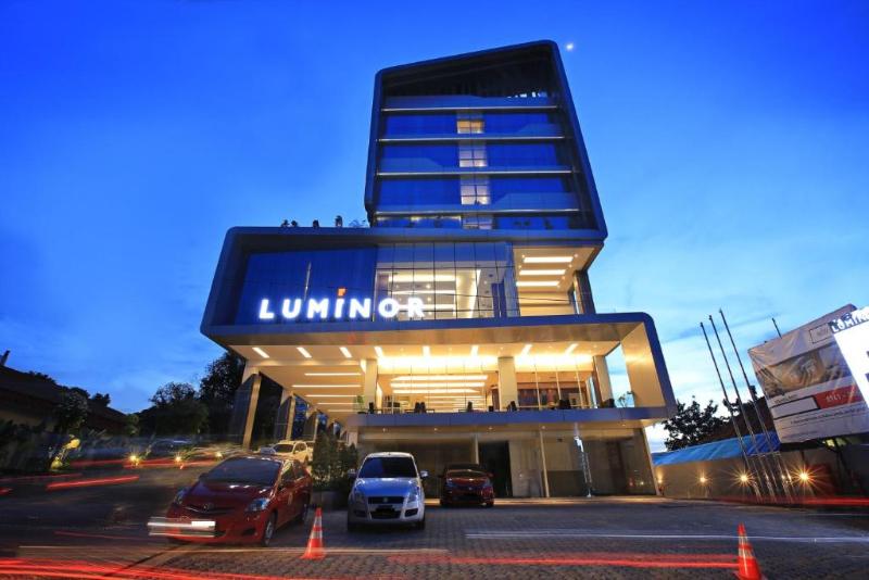 Luminor Hotel Jambi Kebun Jeruk By Wh