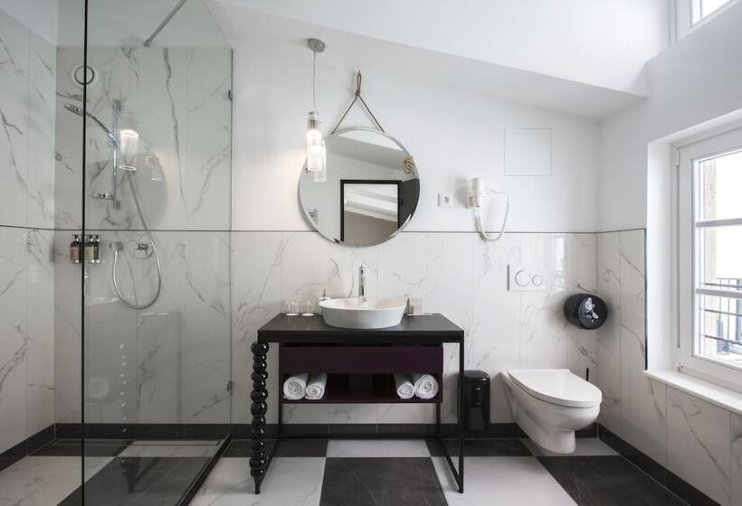 בית מלון כפרי Maison Bistro &