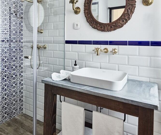 בית מלון כפרי Maison Bistro &