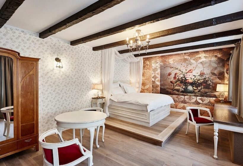 בית מלון כפרי Maison Bistro &