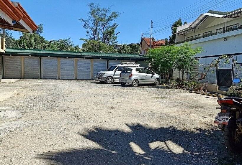 هتل Mb's Garden Inn