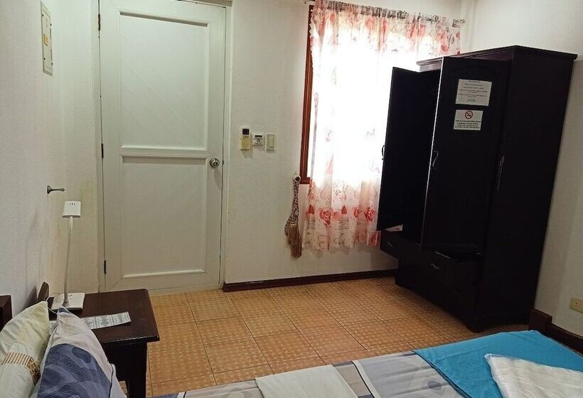 هتل Mb's Garden Inn