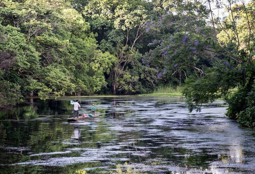 호텔 Ngare Sero Mountain Lodge