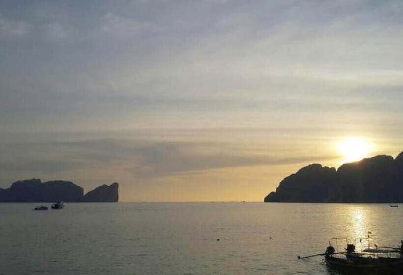 فندق Phi Phi Long Beach Bungalow