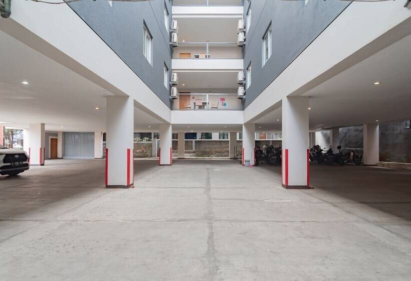 酒店 Reddoorz Plus @ Dago Pojok 3