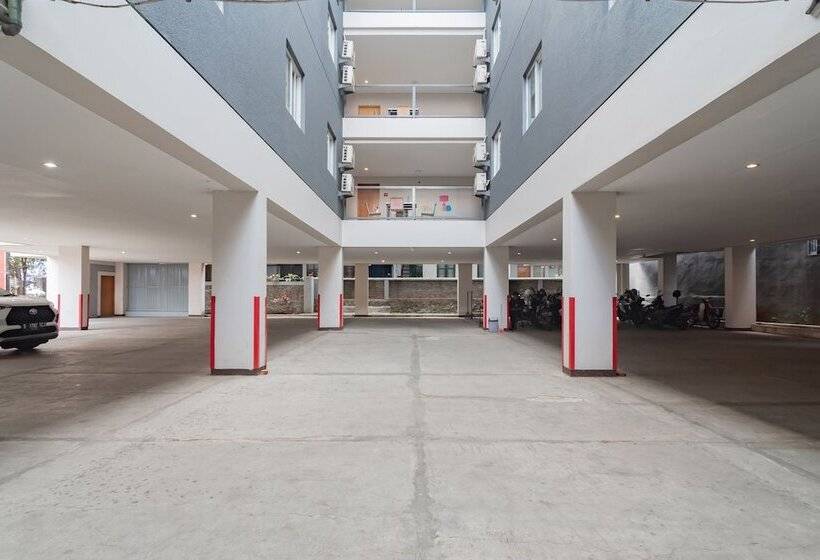 酒店 Reddoorz Plus @ Dago Pojok 3