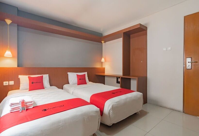 酒店 Reddoorz Plus @ Dago Pojok 3