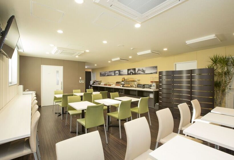 בית מלון כפרי Sanco Inn Tsu Ekimae