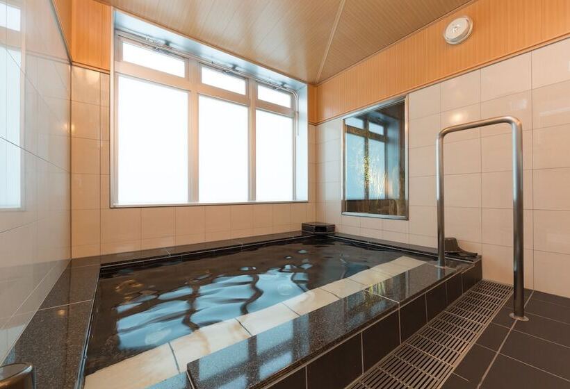 בית מלון כפרי Sanco Inn Tsu Ekimae