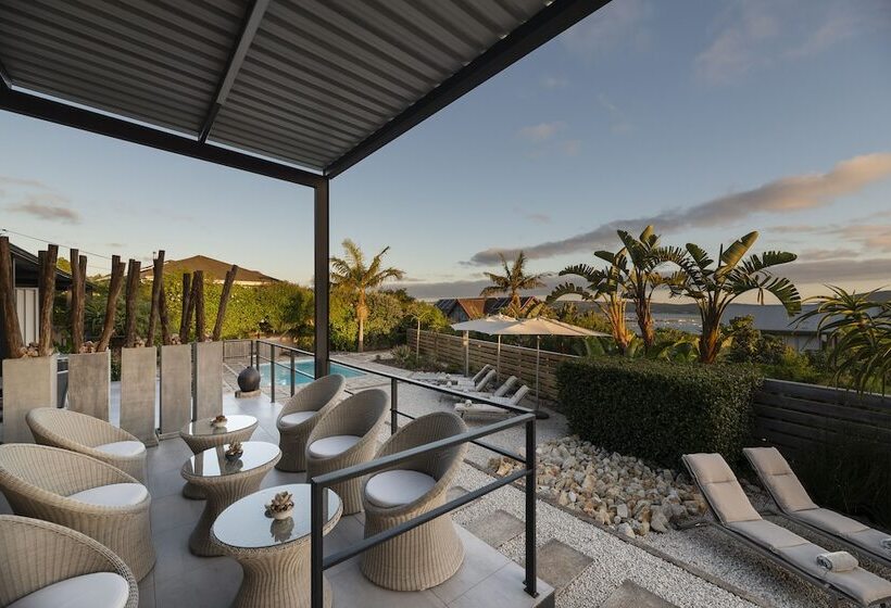 Отель Thebloem Guest Suites By Knysna Paradise Collection