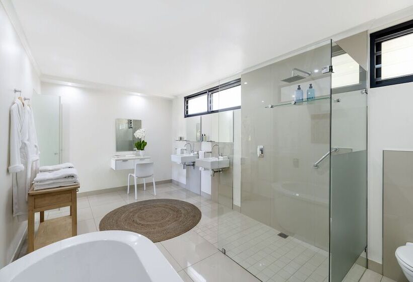 Отель Thebloem Guest Suites By Knysna Paradise Collection