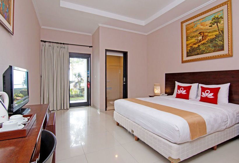 Отель Zen Rooms Raya Sririt Singaraja
