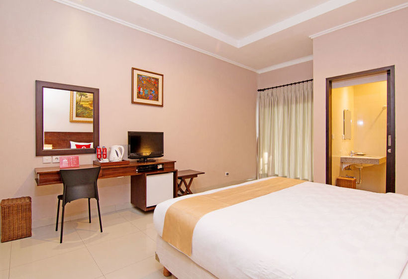 Отель Zen Rooms Raya Sririt Singaraja