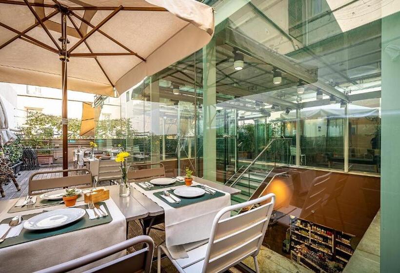 Martelli 6 Suite & Apartments