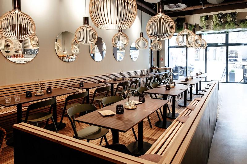 Melter Hotel & Apartments   A Neighborhood