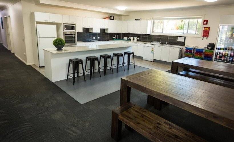 مُتل Aspire Newcastle