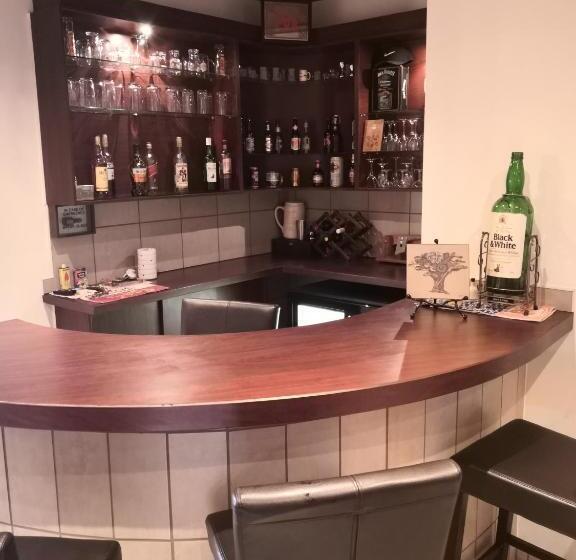 膳宿费 17 On 13th