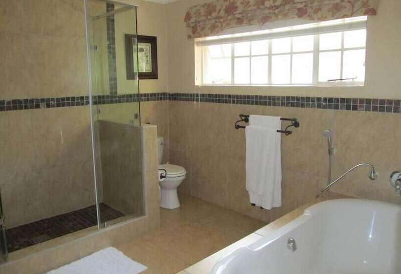 Пансион Acacia House