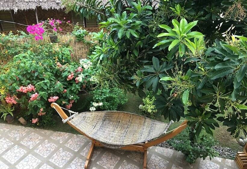 پانسیون Captains Lodge And Bar