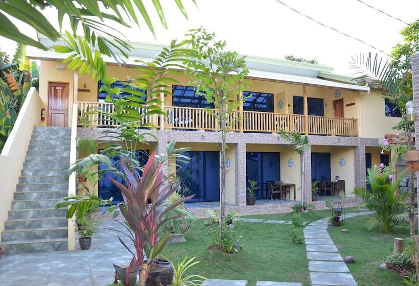 پانسیون Captains Lodge And Bar