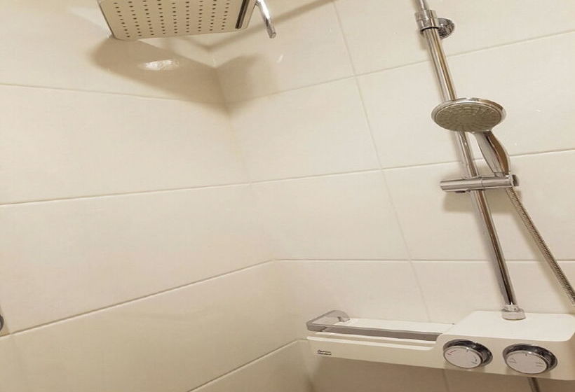 پانسیون Harumi