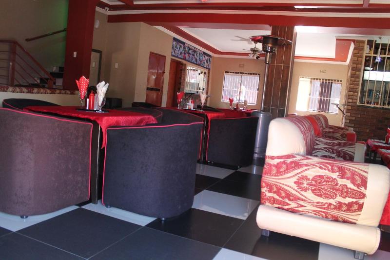 Пансион Miraton Guest Lodge