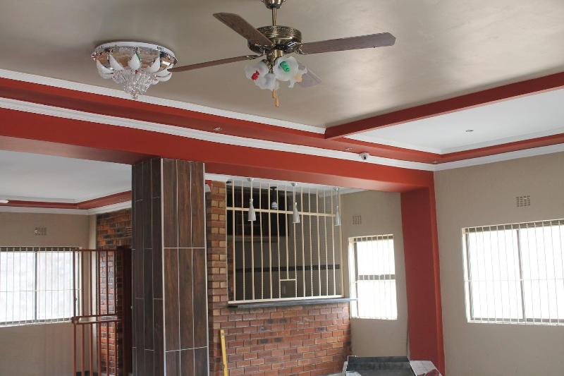 Пансион Miraton Guest Lodge