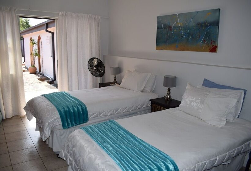 ペンション Oppi Hoek Guest House