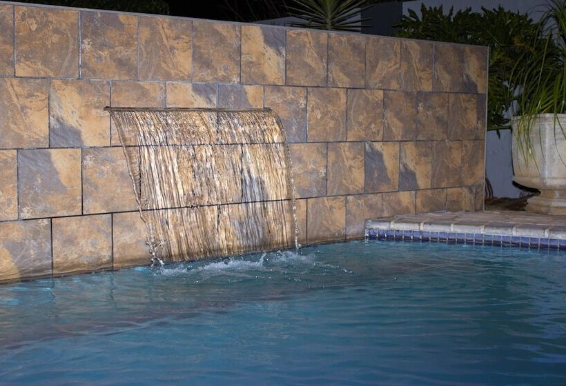 ペンション Oppi Hoek Guest House