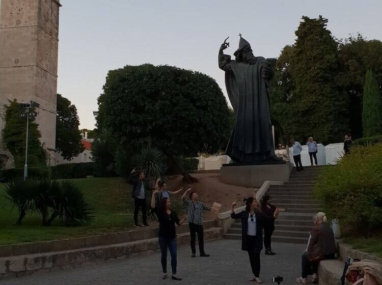 پانسیون Pylon Rooms