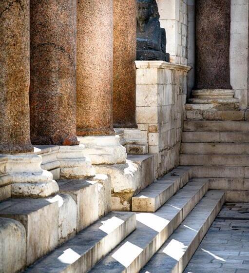 پانسیون Pylon Rooms