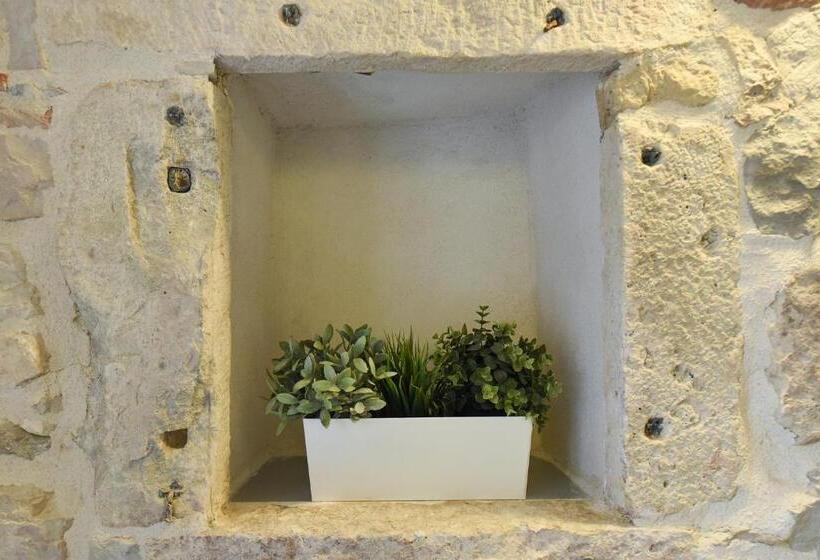 پانسیون Pylon Rooms