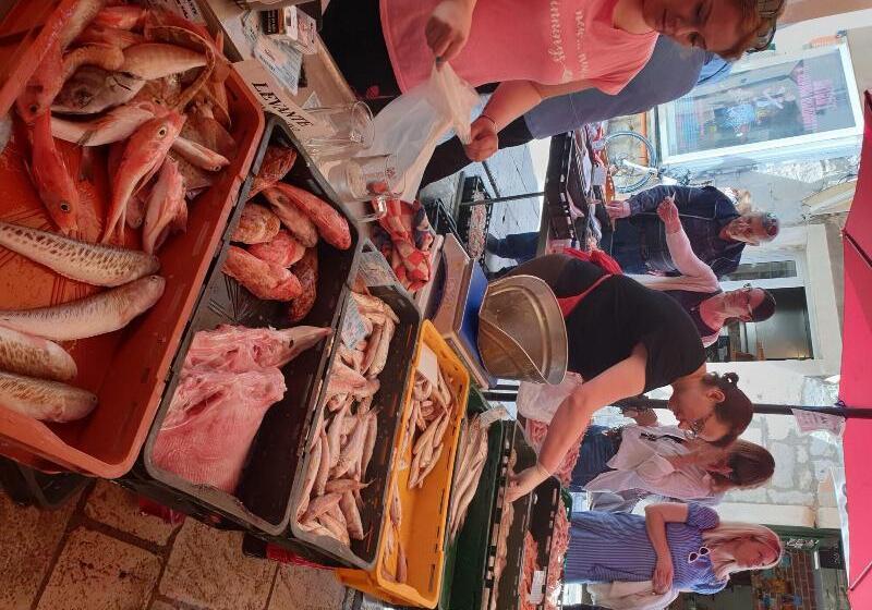 پانسیون Pylon Rooms