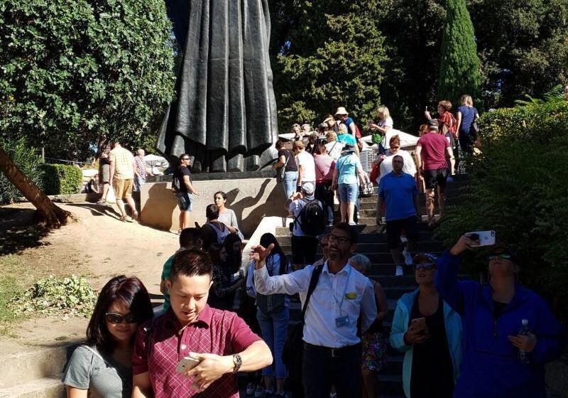 پانسیون Pylon Rooms