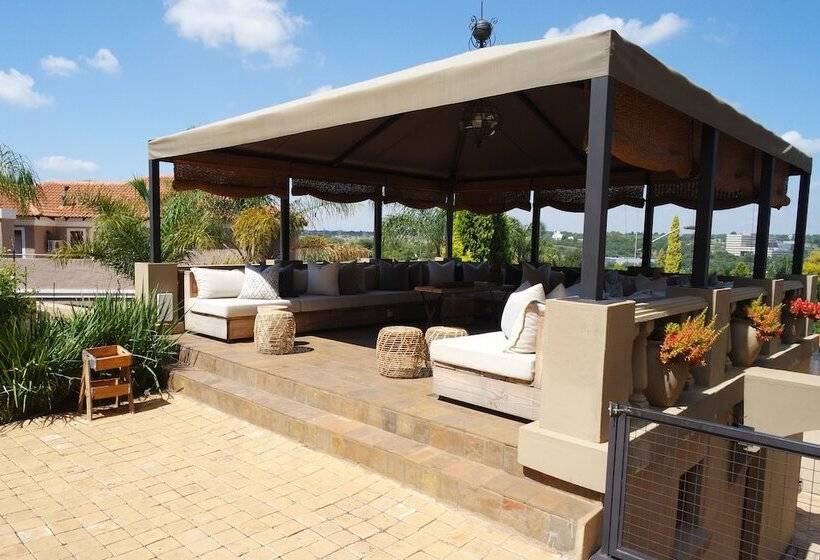 بنسيون The Nobleman Boutique