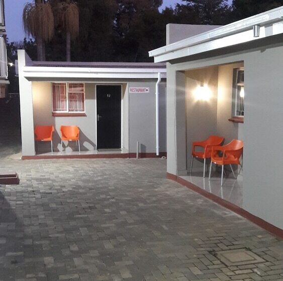 פנסיון Valley Guest House