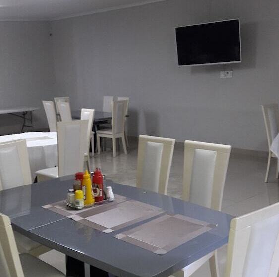 פנסיון Valley Guest House