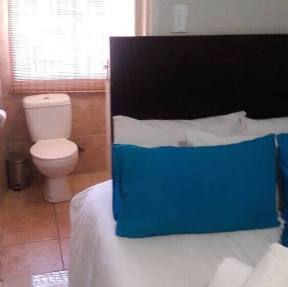 פנסיון Valley Guest House