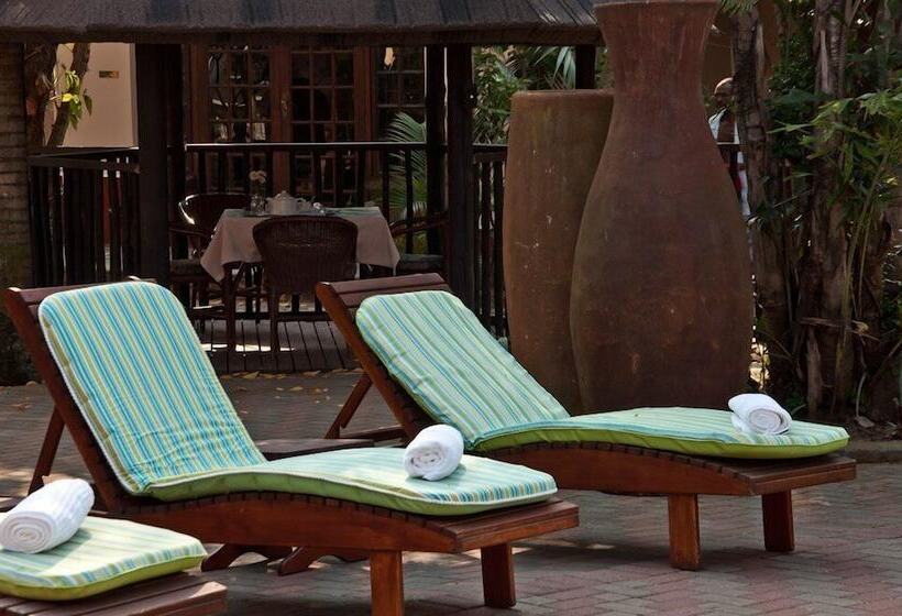 펜션 Woodpecker Inn