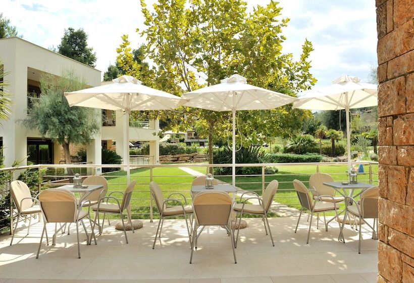 Sani Polyastron Hotel & Spa