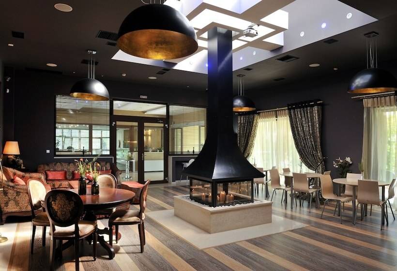 Sani Polyastron Hotel & Spa